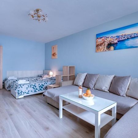 Daisy - 3 Room And Kitchen Apartment In Lazur Burgas Ngoại thất bức ảnh